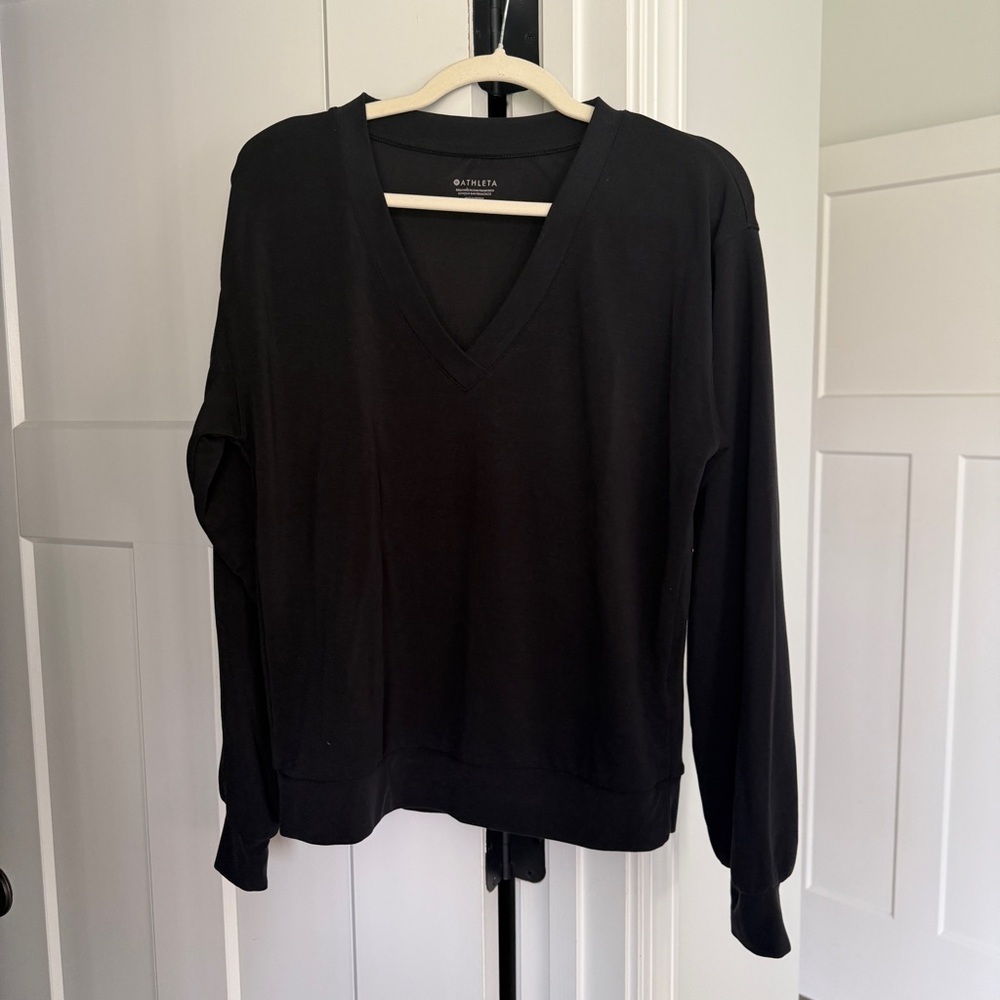 Athleta Willow V Neck Sweatshirt Black Long Sleeve - Picture 2 of 5